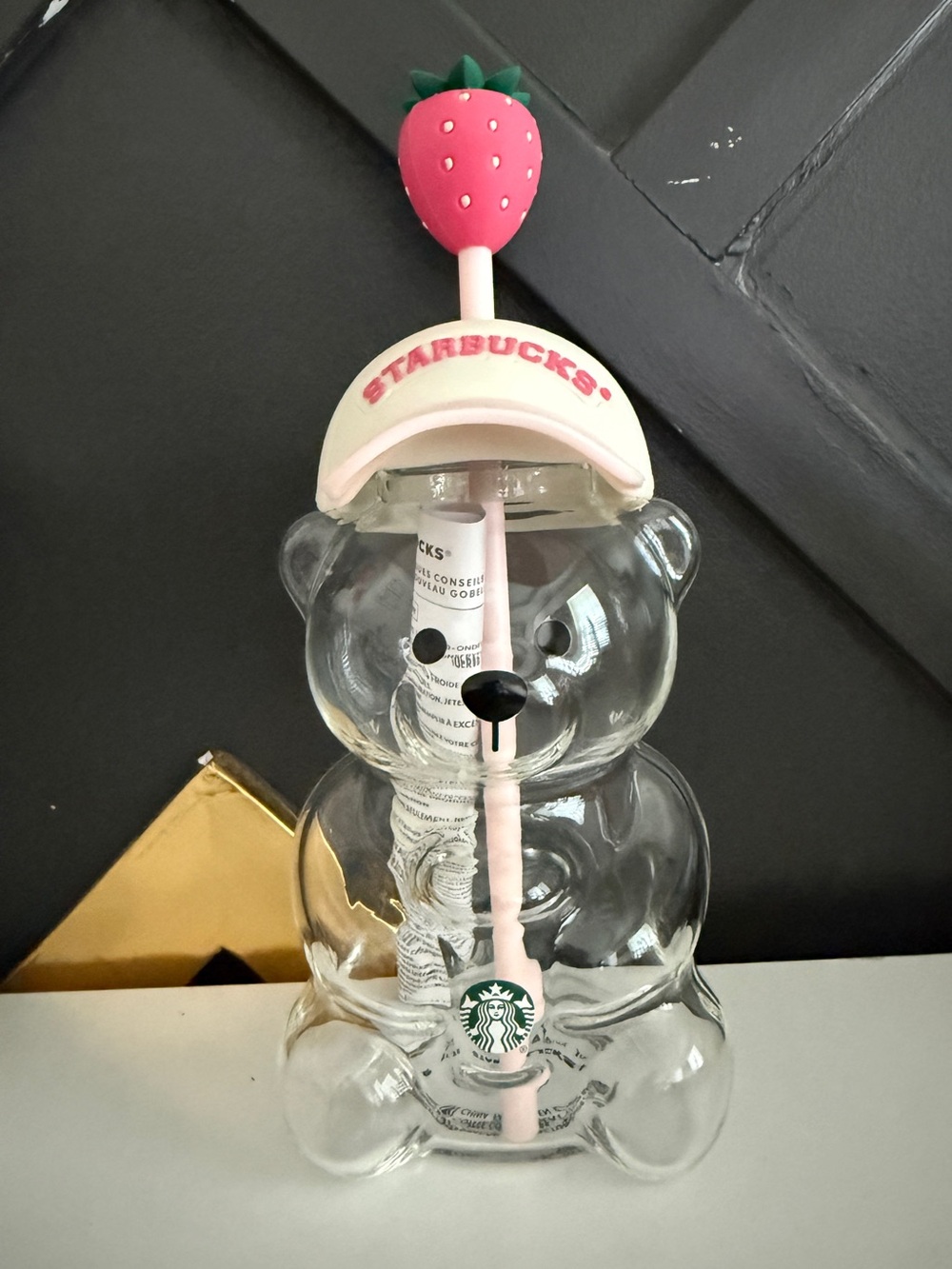 Starbucks  Strawberry Bearista Glass Cup